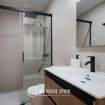 Myhousespain - Piso Nuevo En El Centro De Apartamento *