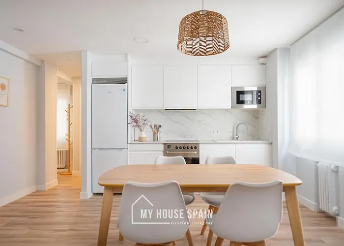 Апартаменты Myhousespain - Piso Nuevo En El Centro De *